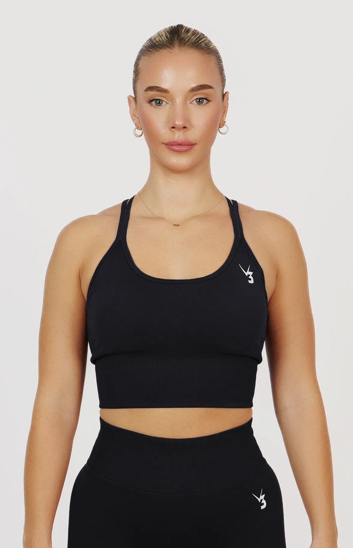 Form Seamless Scrunch Sports Bra, Leggings & Shorts Set - Black